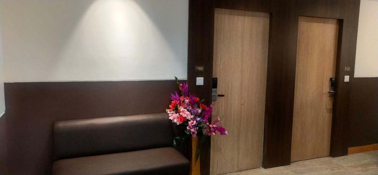 Amutham Residency Hotell Tiruchirappalli Eksteriør bilde