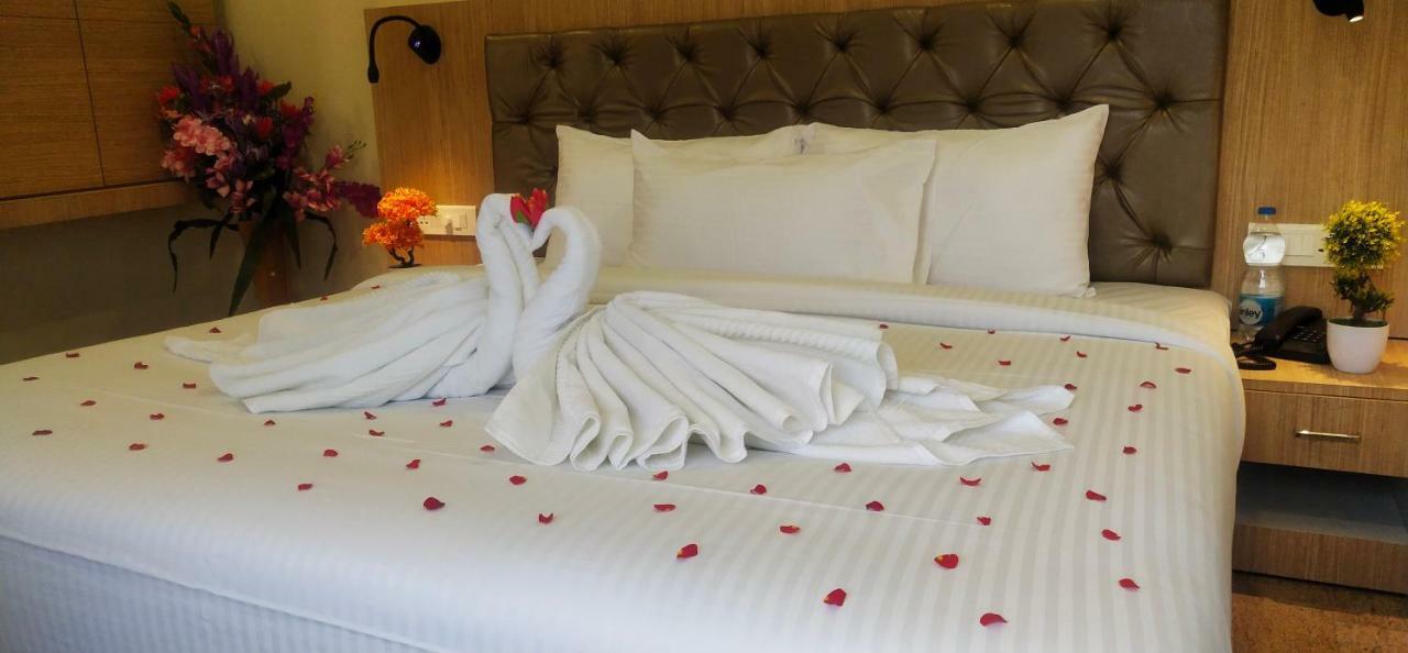 Amutham Residency Hotell Tiruchirappalli Eksteriør bilde